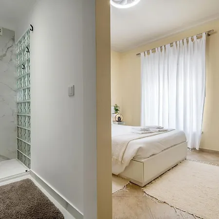 Linos House Homestay szállás Atouguia da Baleia