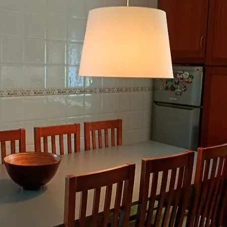 Linos House Homestay szállás