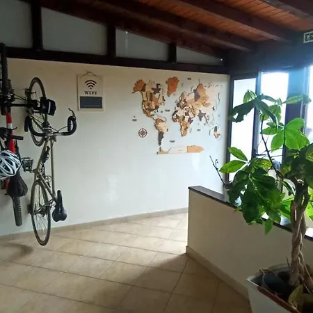 Linos House Atouguia da Baleia