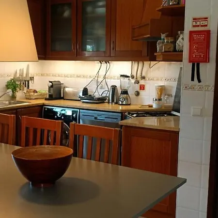 Linos House Homestay szállás Atouguia da Baleia