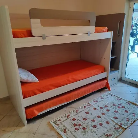 Linos House * Atouguia da Baleia