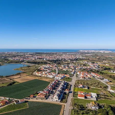 Linos House Homestay *