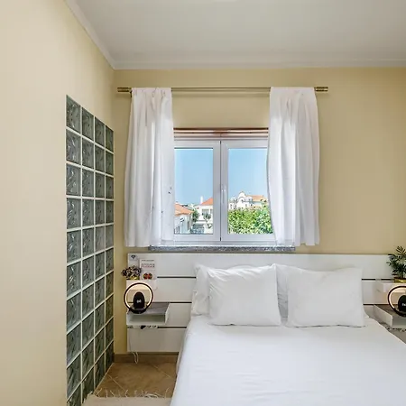 Linos House Atouguia Da Baleia