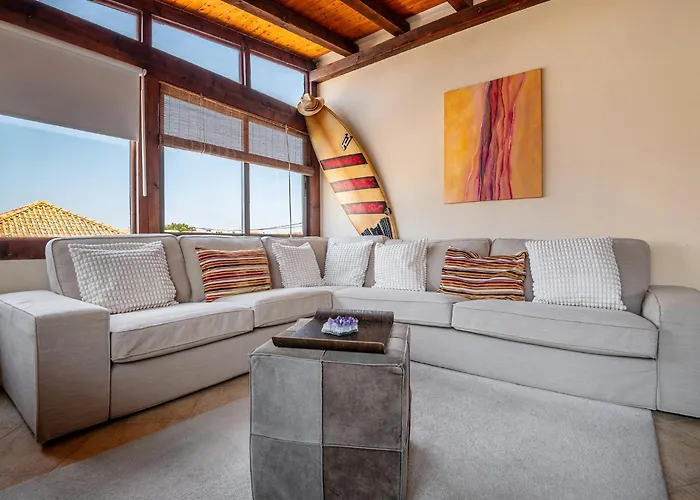 Linos House בית אירוח אנטוגויה דה באלייה