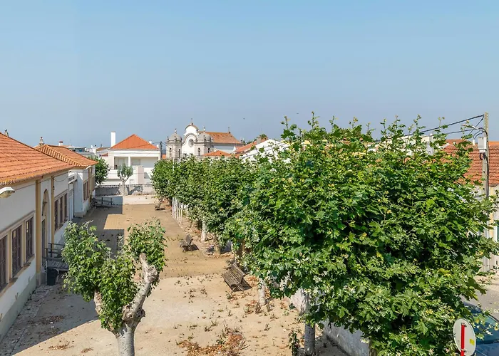 Δωμάτια σε οικογενειακή κατοικία Linos House Atouguia Da Baleia