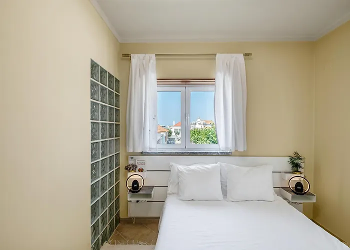 Linos House אנטוגויה דה באלייה